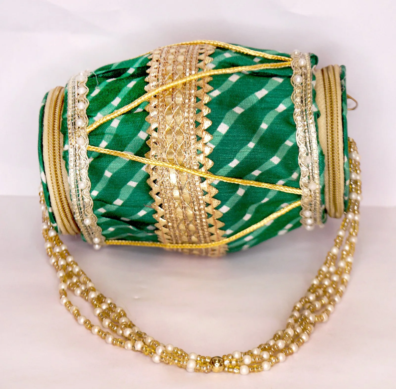 DESIGNER DHOLAK POTLI BAGS – DOUBLE-SIDE OPENING WEDDING FAVOUR & GIFT PACKING BAGS GREEN – DPB04